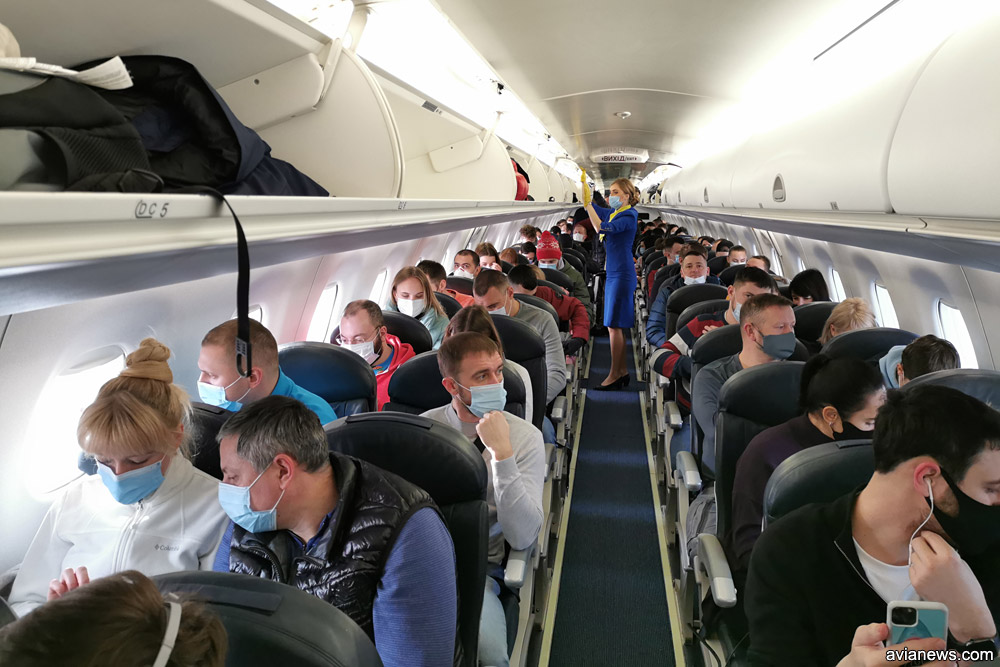 МАУ запустила рейсы "в никуда" по Киеву с пилотами-экскурсоводами. Фото: Авианьюс