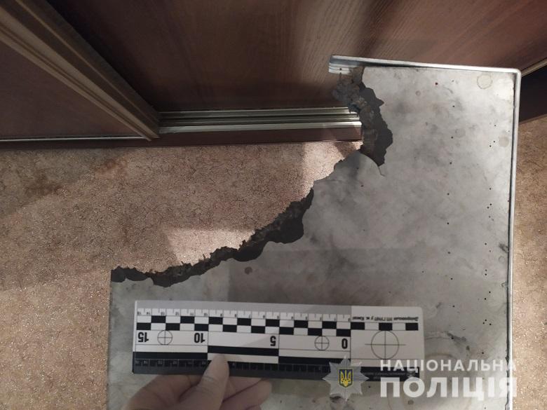 в квартире киевской многоэтажки прогремел взрыв