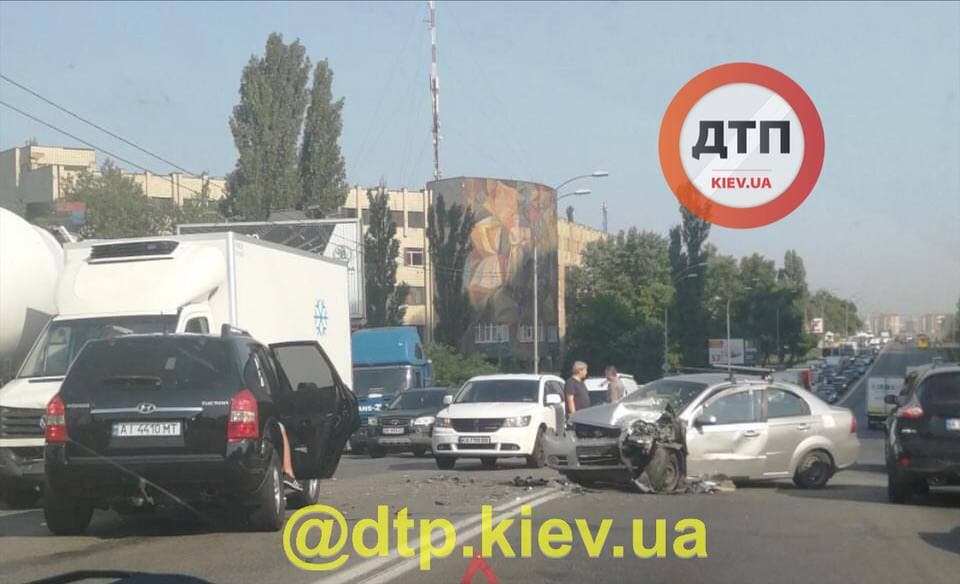 ДТП в Киеве. Скриншот телеграм-канала